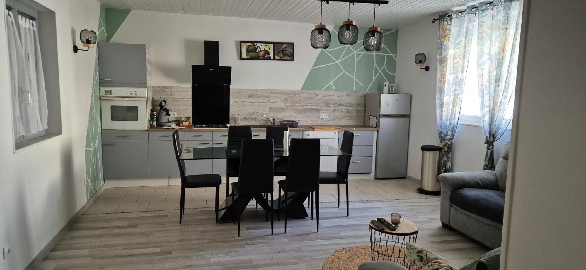 Le Cocon De Mila Apartment Uzer  Ngoại thất bức ảnh