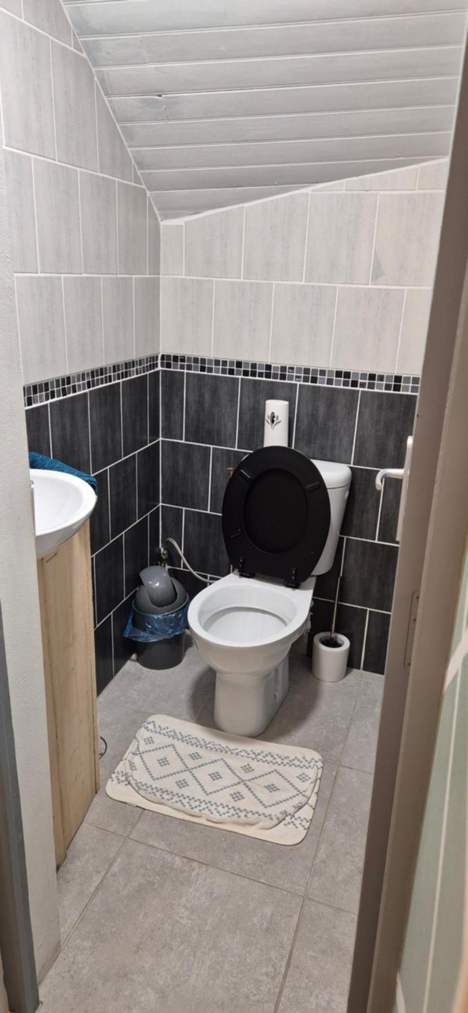 Le Cocon De Mila Apartment Uzer  Ngoại thất bức ảnh